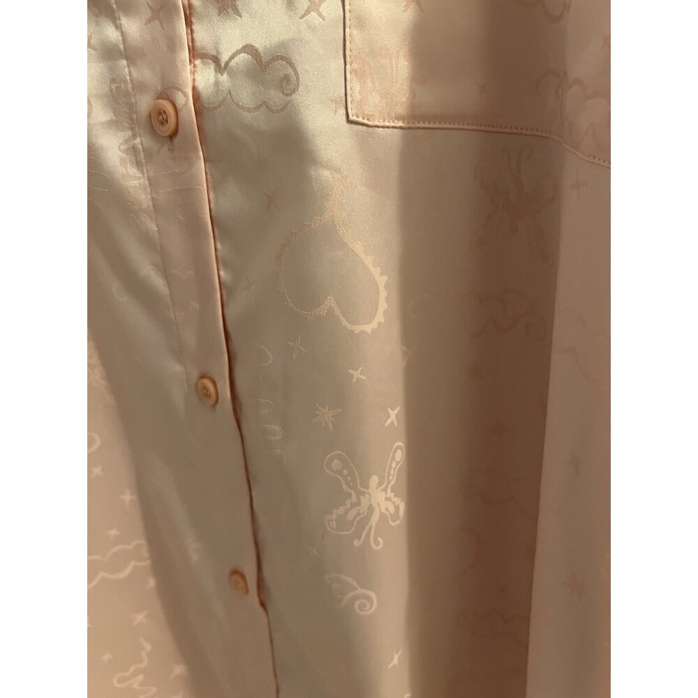 Savage X Fenti Pink Heavenly Satin Sleep Shirt Button Up Lace Up Sides Sz 2x - Picture 8 of 9